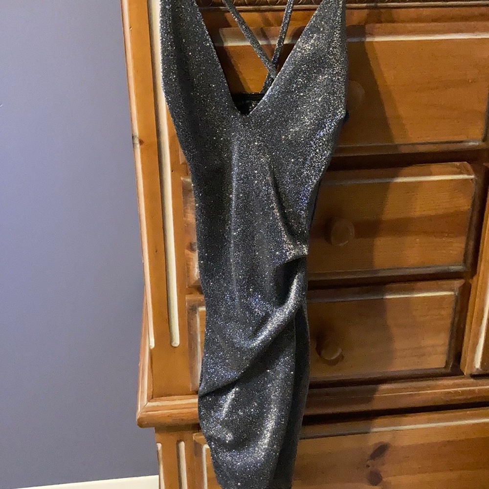 Dress - Picture 5 of 5
